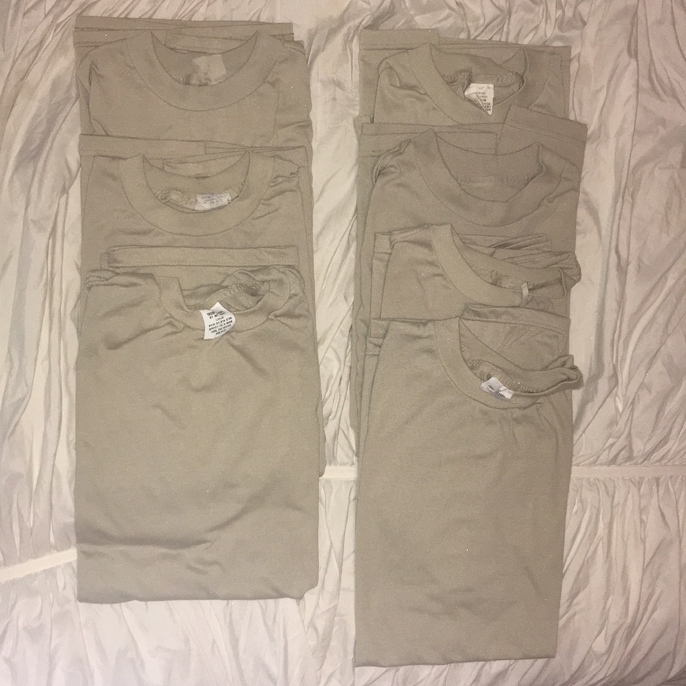 🚫SOLD🚫Men’s tan undershirts (8)